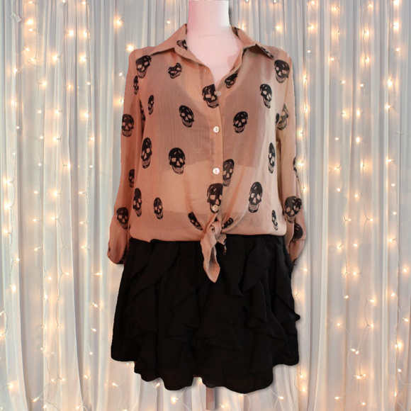 living doll Tops - Living Doll Chiffon Skull Top